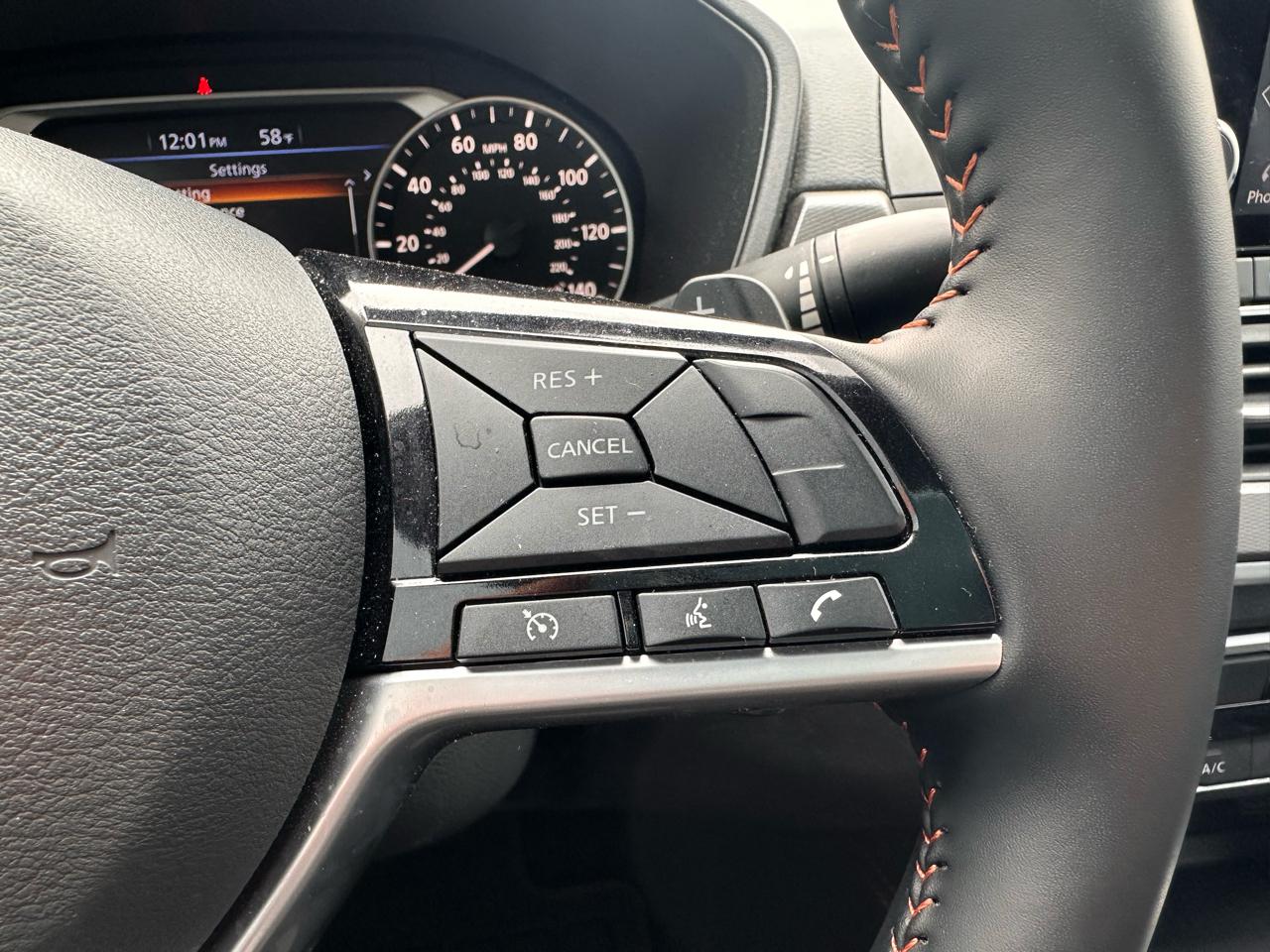 Nissan Altima photo 25