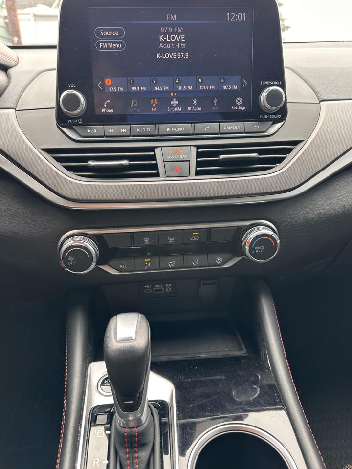 Nissan Altima photo 26