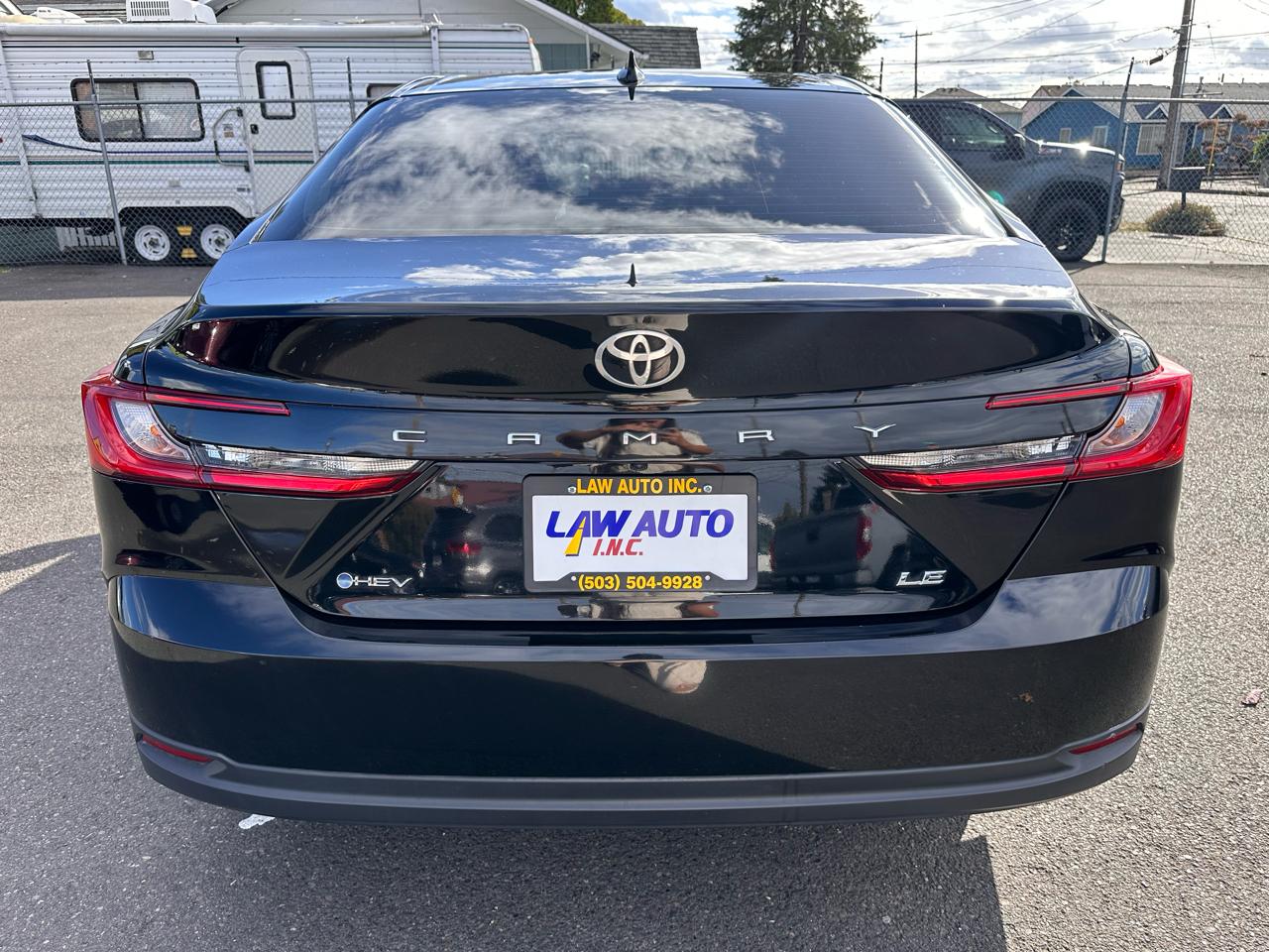 Toyota Camry photo 6