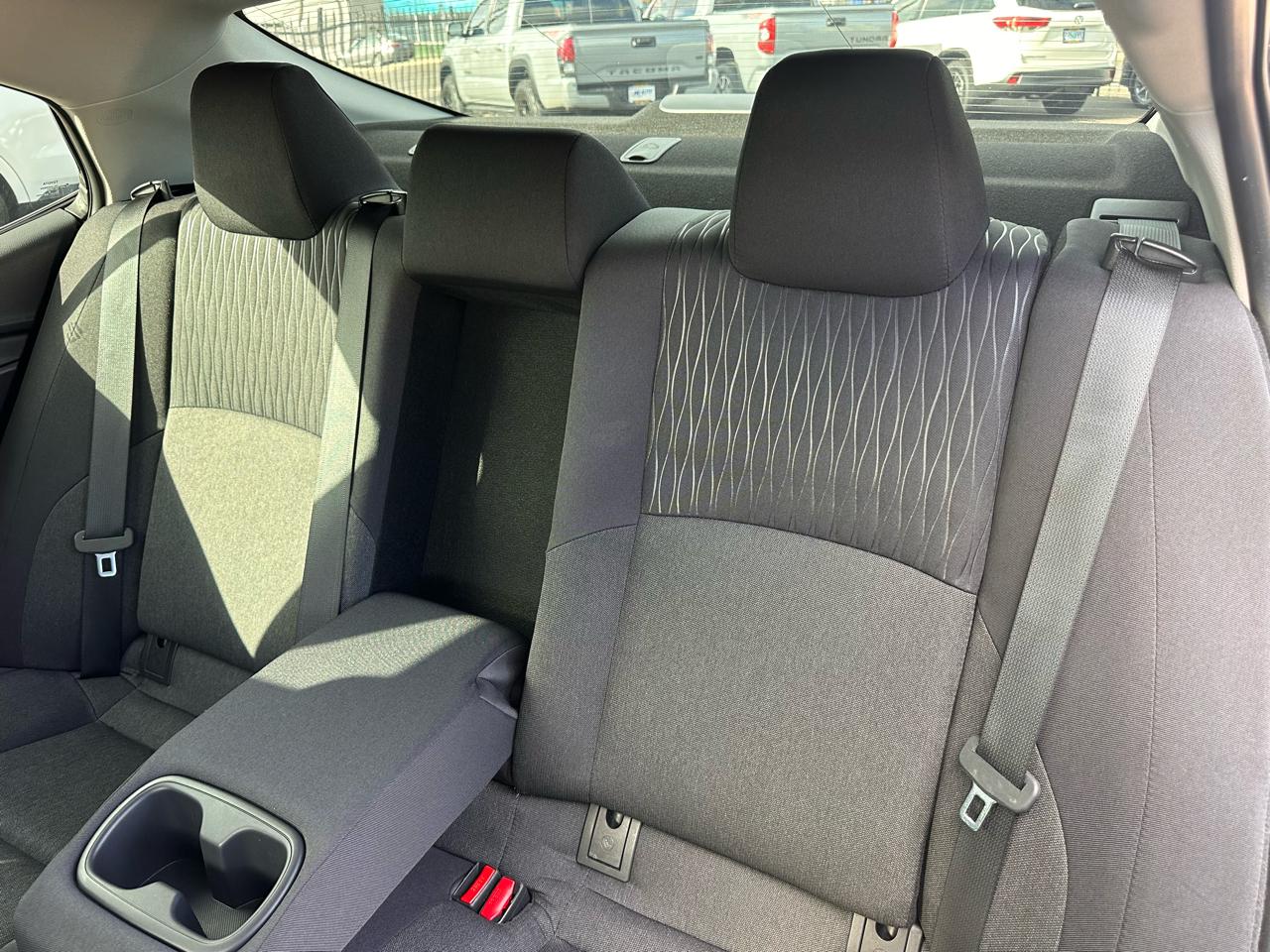 Toyota Camry photo 15