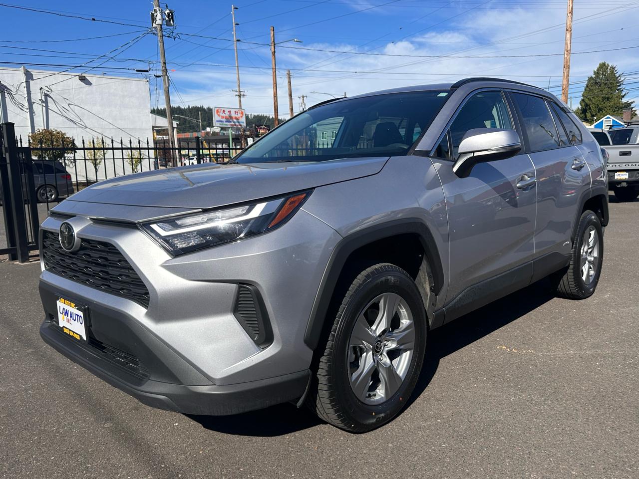 Toyota RAV4 photo 3