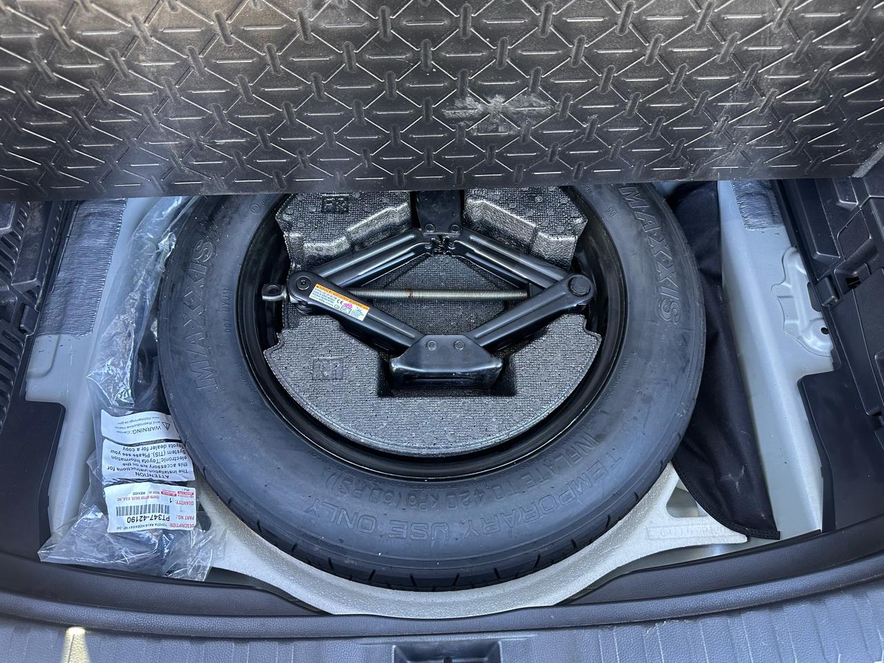 Toyota RAV4 photo 13