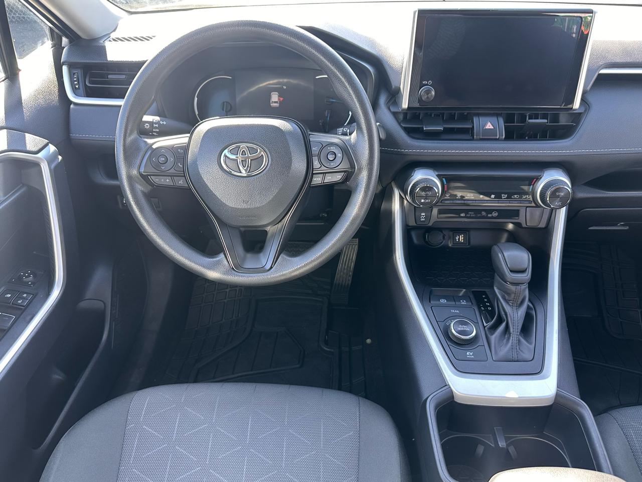 Toyota RAV4 photo 23