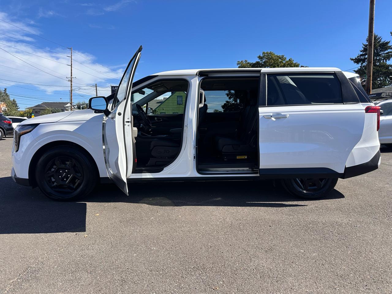Kia Carnival photo 10