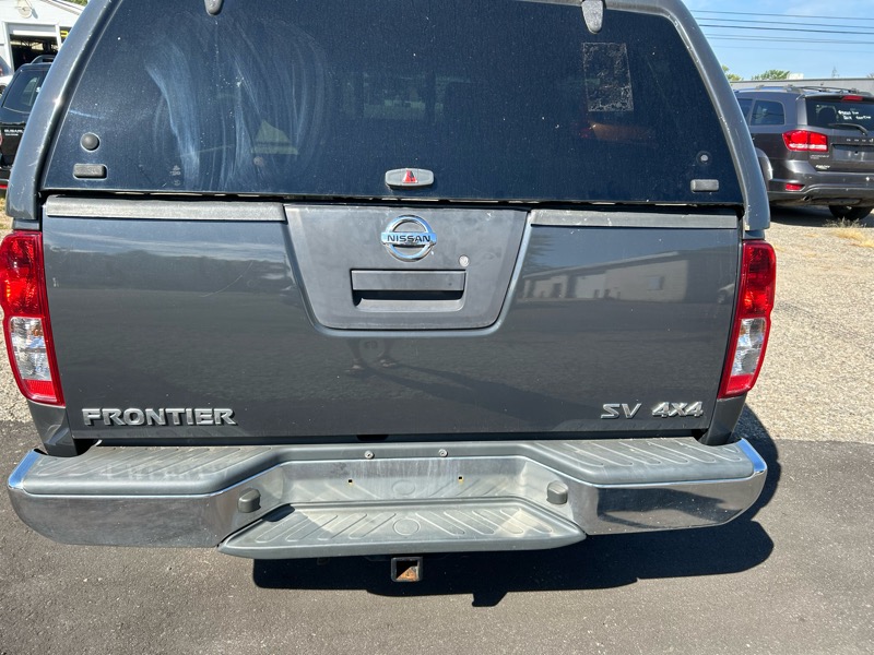 Nissan Frontier SV V6 King Cab 4WD 2011 Nissan Frontier SV V6 King Cab 4WD 2011