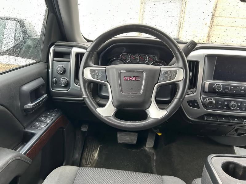 GMC Sierra 1500 SLE Crew Cab Long Box 4WD 2015