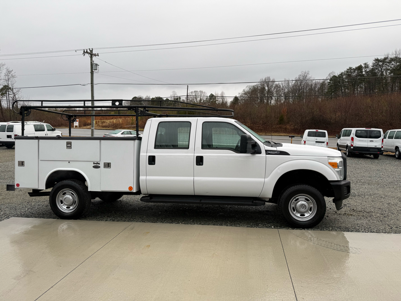 Ford F-250 SD XL Crew Cab LWB 4WD 2015