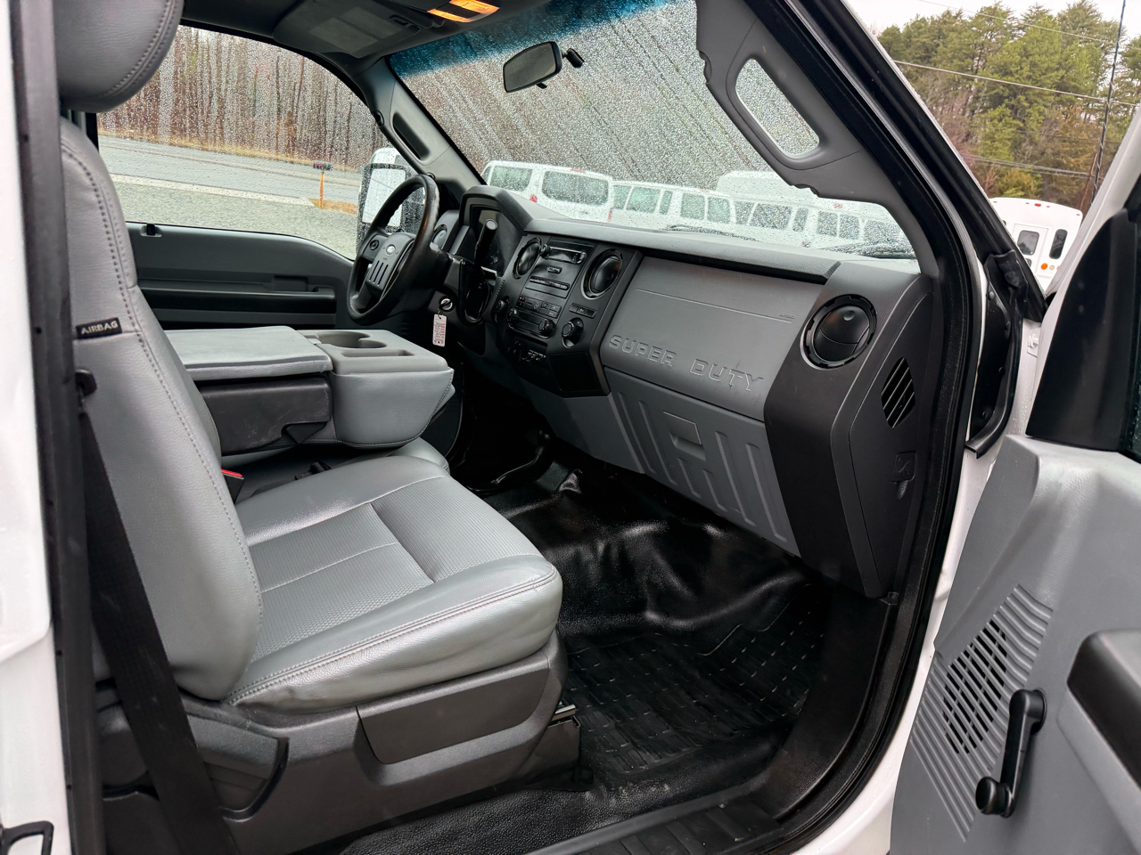 Ford F-250 SD XL Crew Cab LWB 4WD 2015
