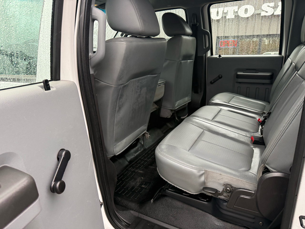 Ford F-250 SD XL Crew Cab LWB 4WD 2015