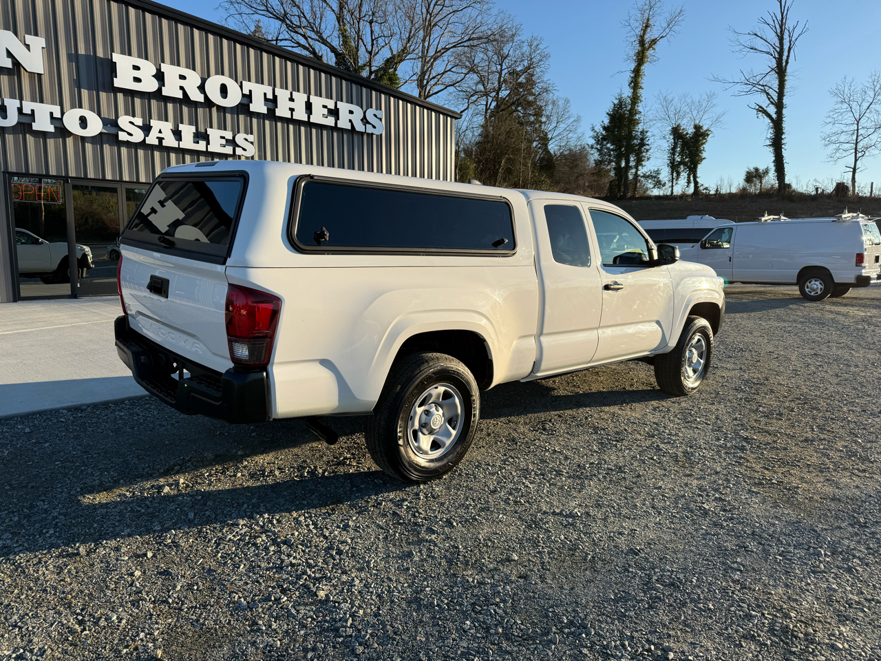 Toyota Tacoma SR5 Access Cab I4 6AT 2WD 2021