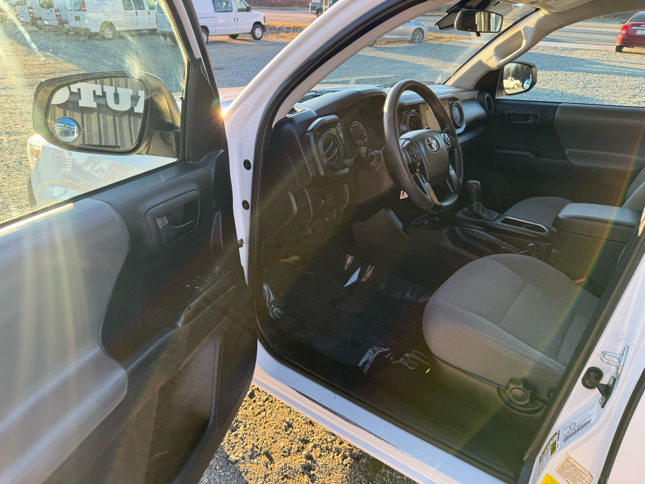 Toyota Tacoma SR5 Access Cab I4 6AT 2WD 2021