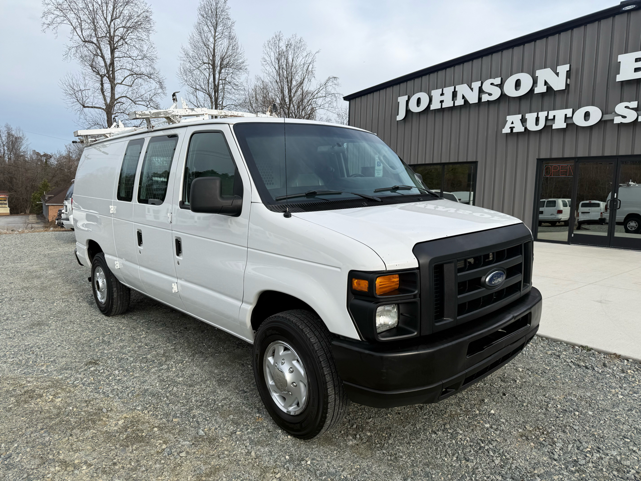 Ford Econoline E-250 2011