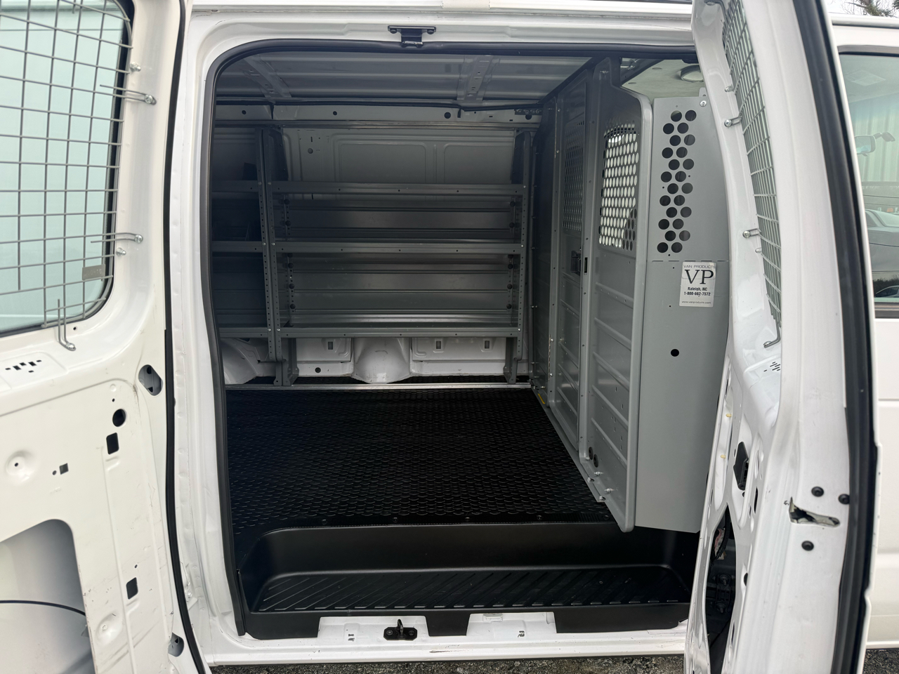 Ford Econoline E-250 2011