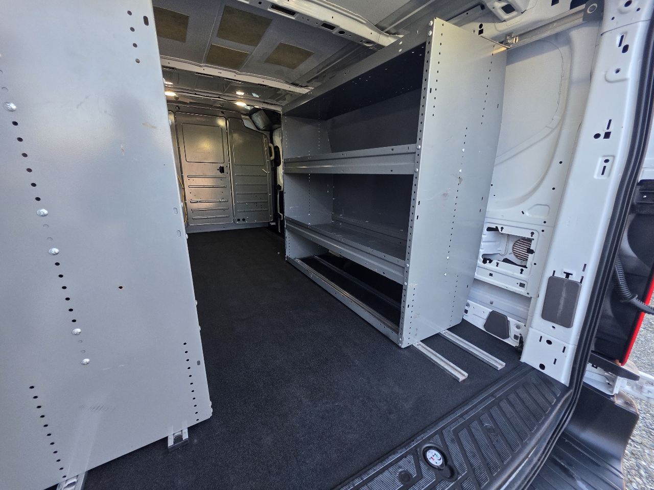 Ford Transit 150 Van Low Roof w/Sliding Pass. 130-in. WB 2020