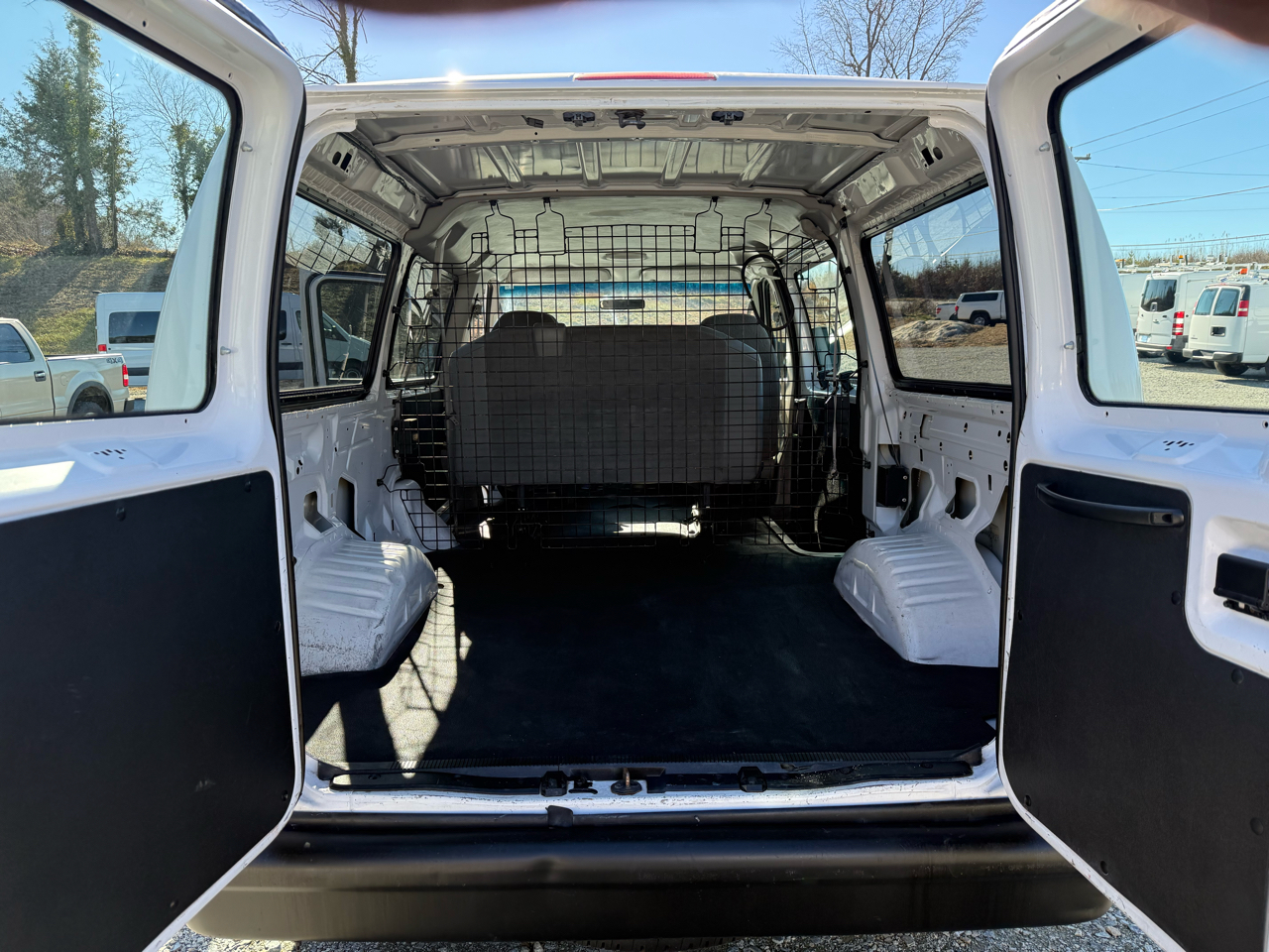 Ford Econoline E-350 Super Duty 2008