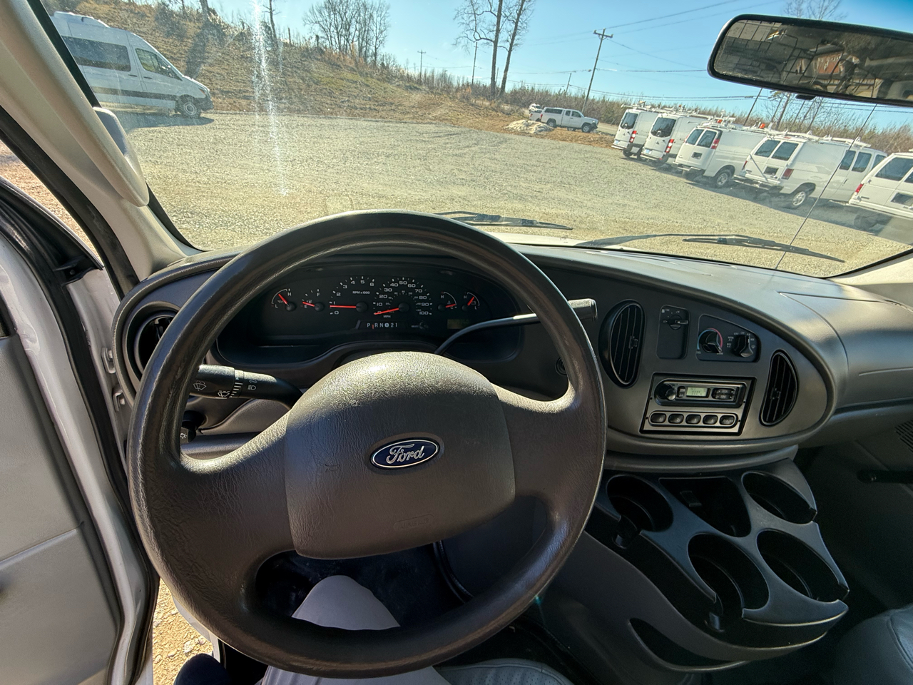 Ford Econoline E-350 Super Duty 2008