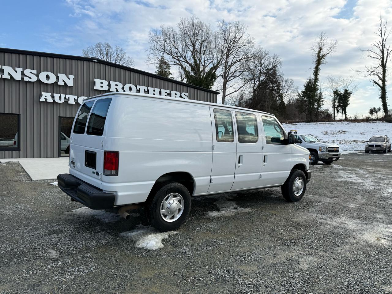 Ford Econoline E-250 2014