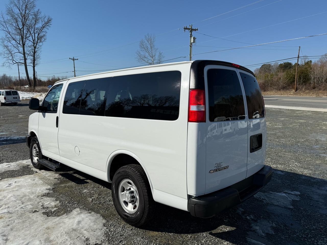 Chevrolet Express LS 3500 2019