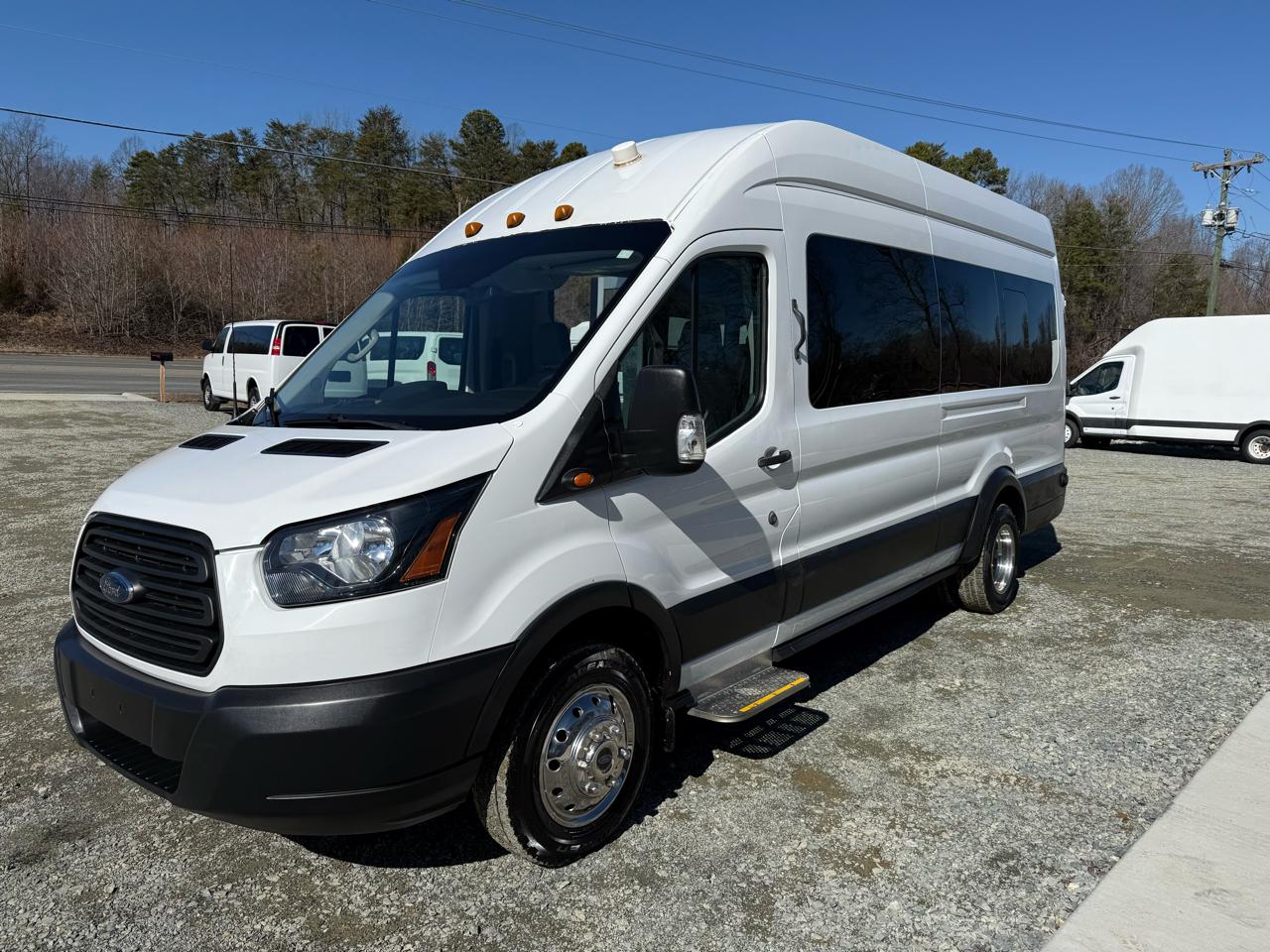 2019 Ford Transit T-350 HD Wagon DRW