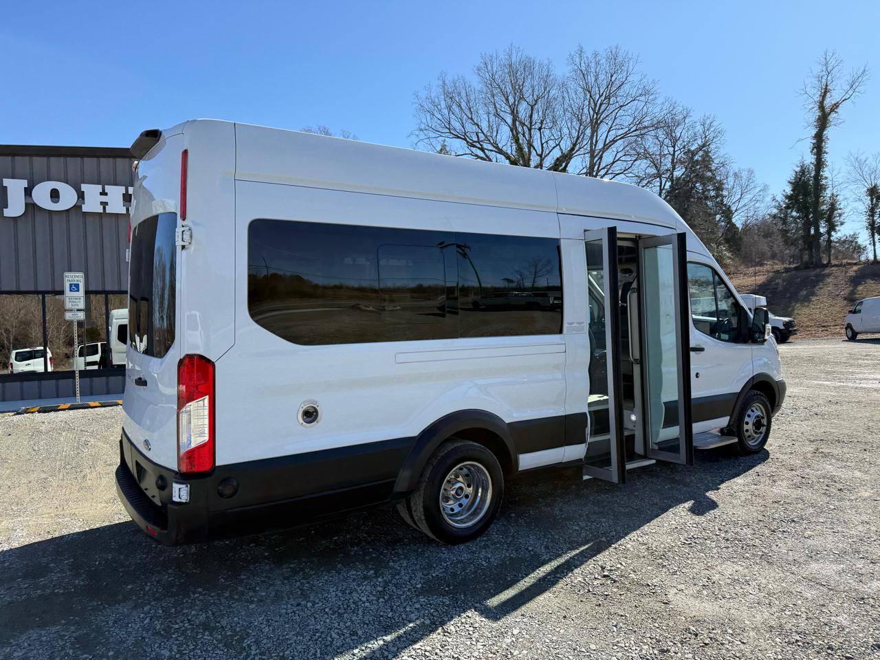 Ford Transit T-350 HD Wagon DRW 2019