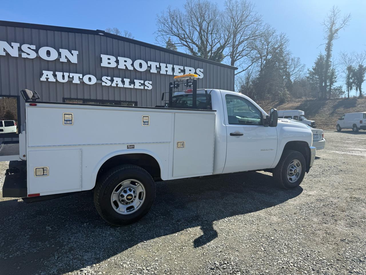 Chevrolet Silverado 2500HD 2WD Reg Cab 142" Work Truck 2014