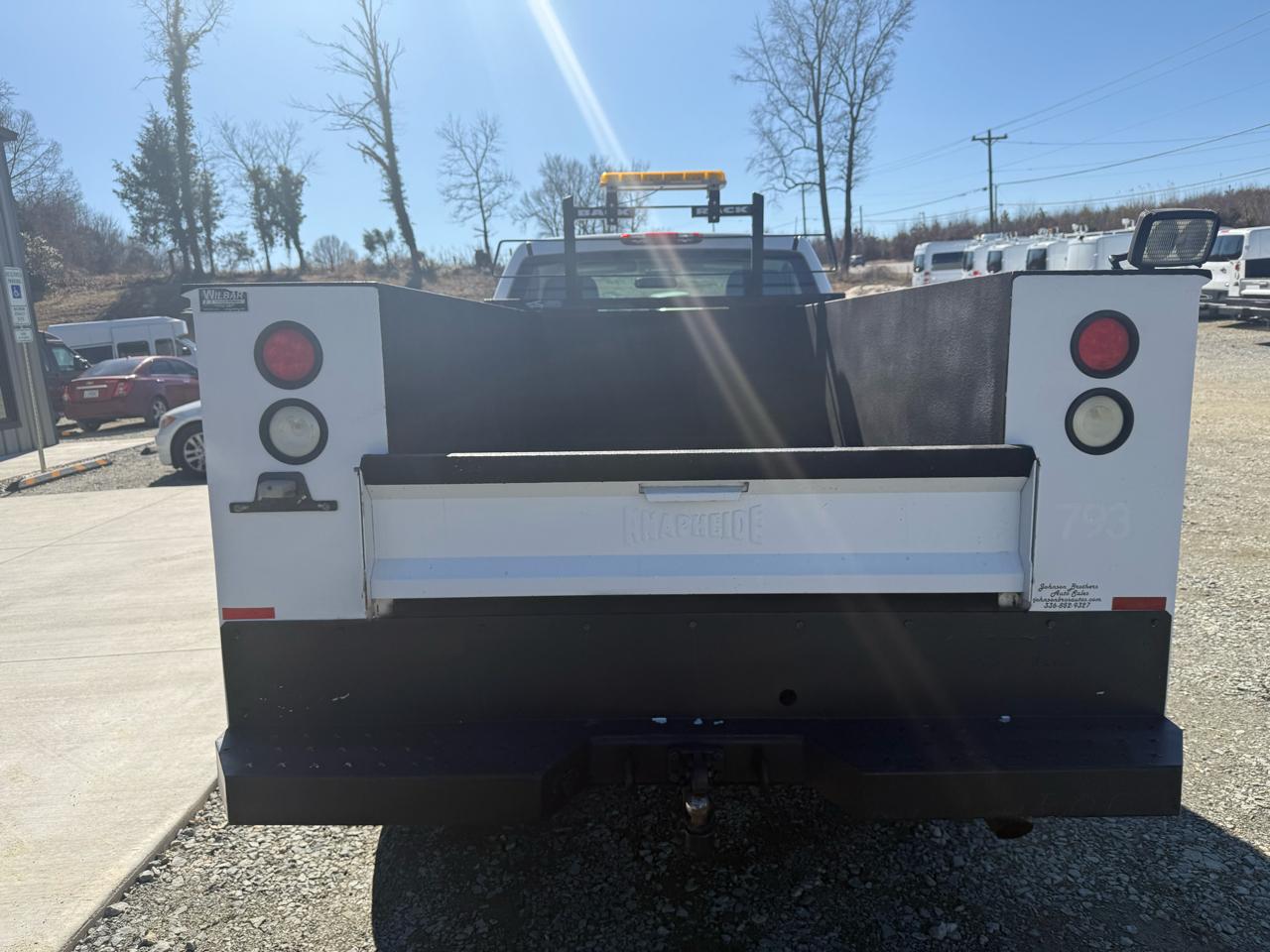 Chevrolet Silverado 2500HD 2WD Reg Cab 142" Work Truck 2014