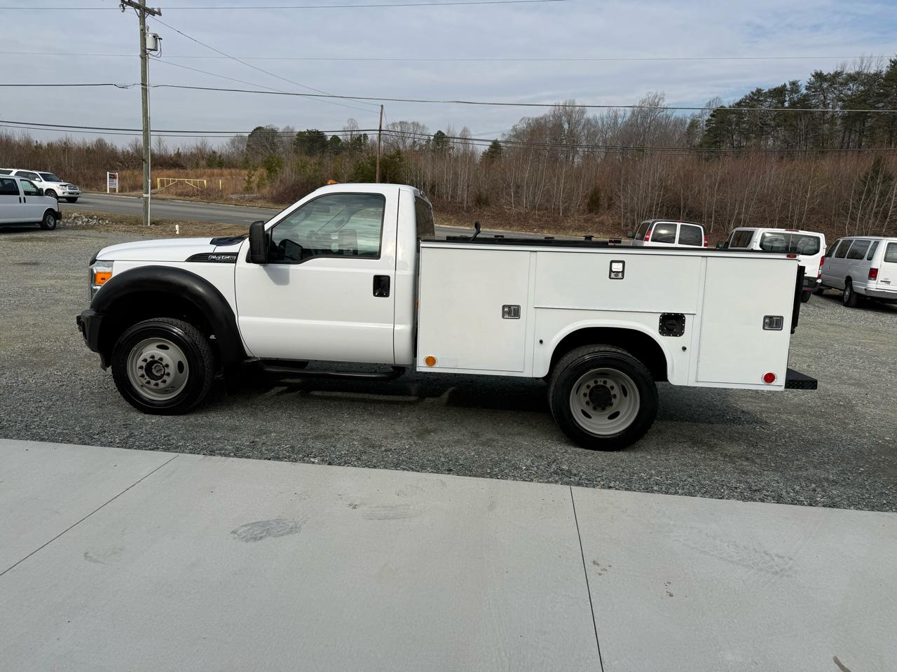 Ford F-450 SD Regular Cab DRW 4WD 2015