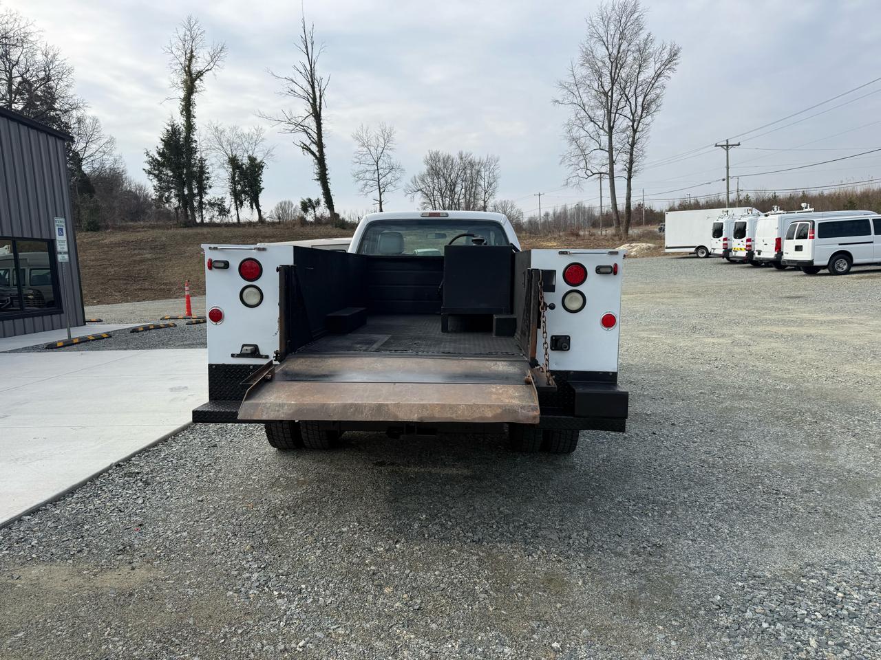 Ford F-450 SD Regular Cab DRW 4WD 2015