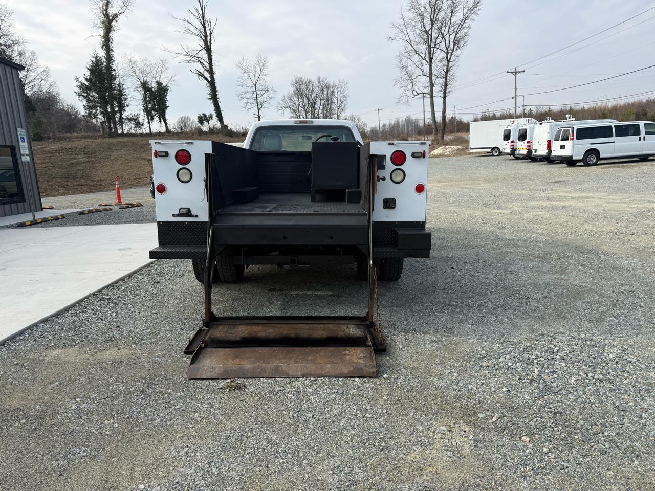 Ford F-450 SD Regular Cab DRW 4WD 2015