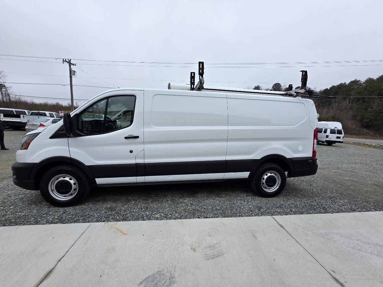 2020 Ford Transit 150 Van Low Roof w/Sliding Pass. 130-in. WB