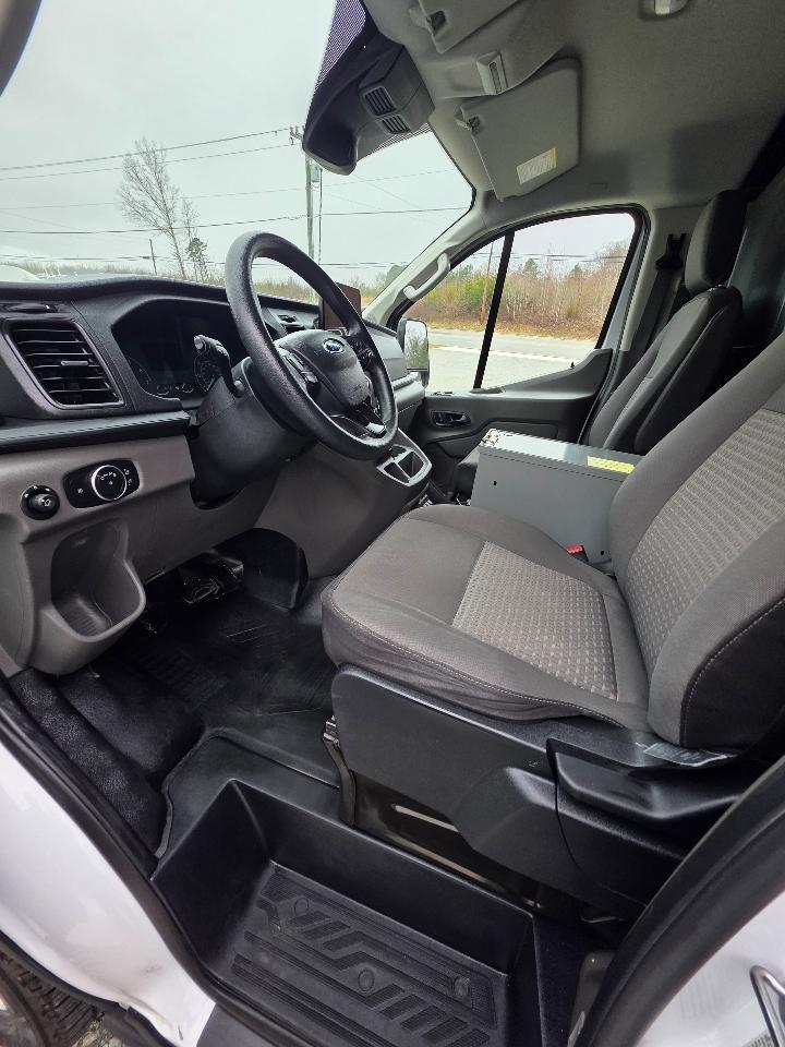 Ford Transit 150 Van Low Roof w/Sliding Pass. 130-in. WB 2020