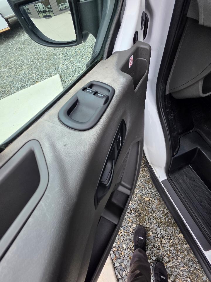Ford Transit 150 Van Low Roof w/Sliding Pass. 130-in. WB 2020