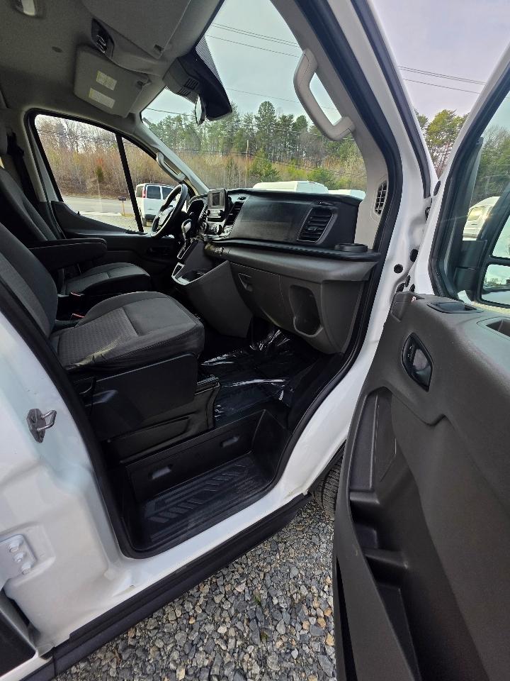 Ford Transit 350 Wagon Low Roof XL w/Sliding Pass. 148-in. WB 2020