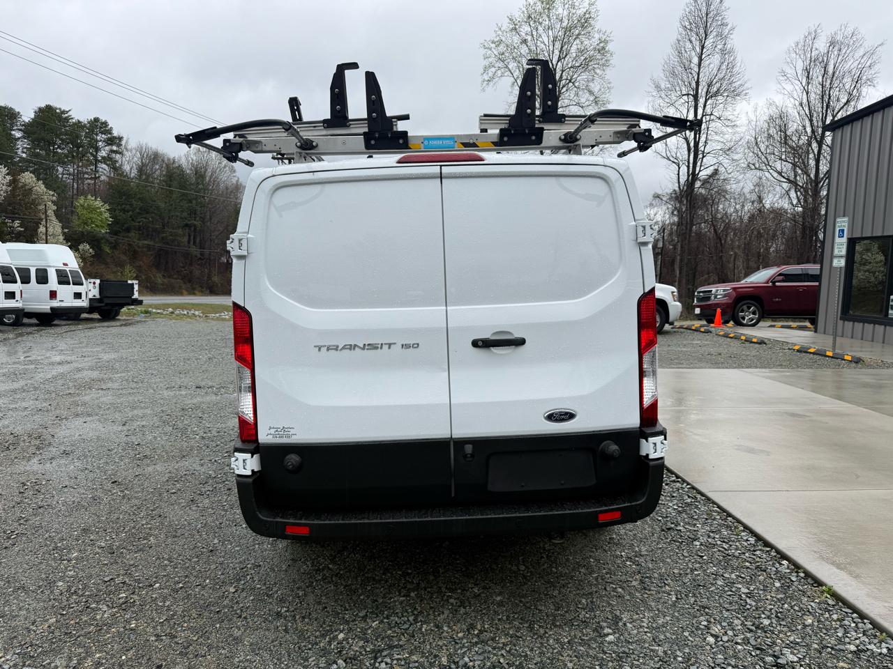 Ford Transit 150 Van Low Roof w/Sliding Pass. 130-in. WB 2020