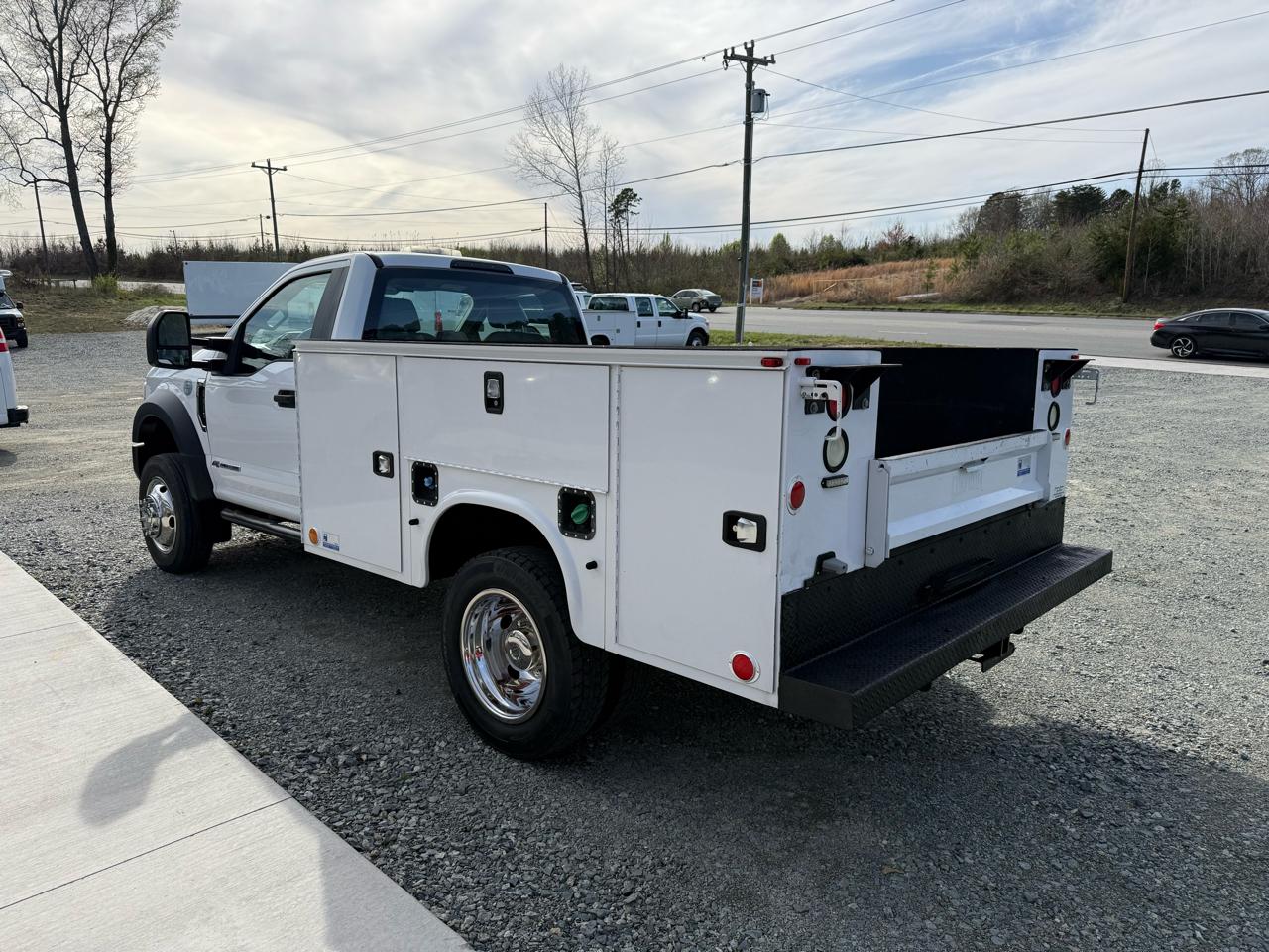 Ford F-550 Regular Cab DRW 4WD 2017