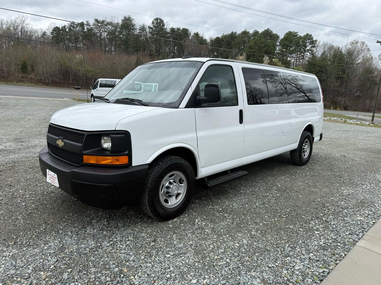 Chevrolet Express LS 3500 Extended 2017