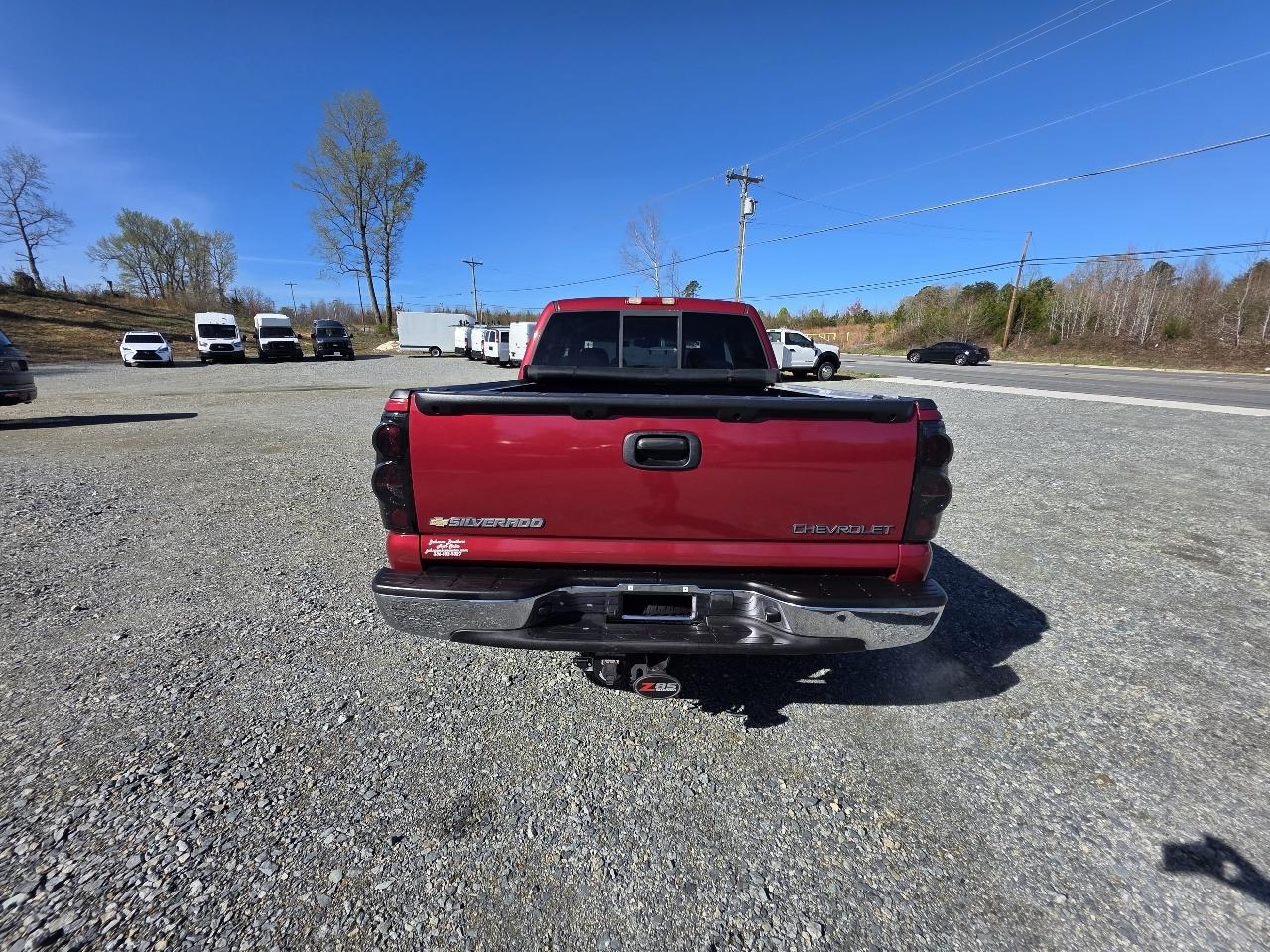 Chevrolet Silverado 1500 2WD Crew Cab 143.5" LS 2005