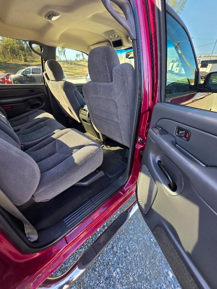 Chevrolet Silverado 1500 2WD Crew Cab 143.5" LS 2005