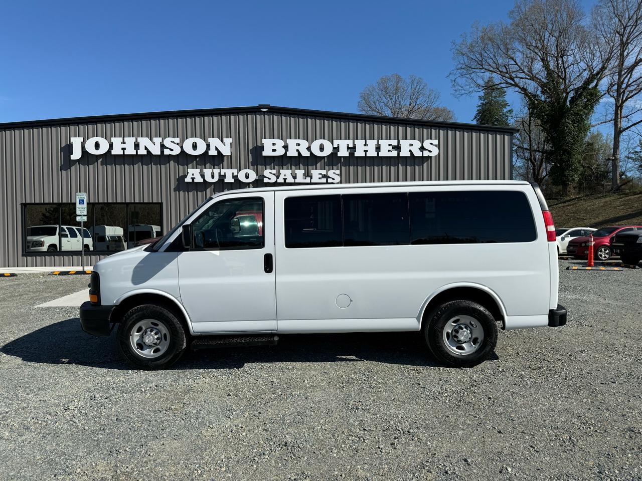 Chevrolet Express LS 3500 2017