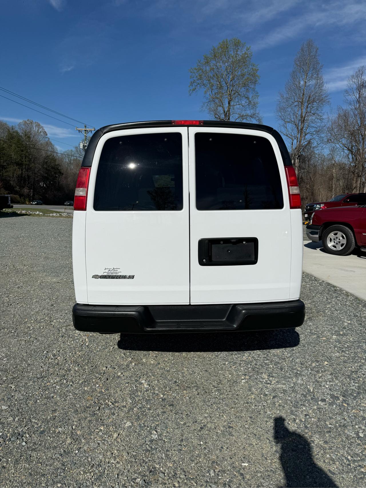 Chevrolet Express LS 3500 2017