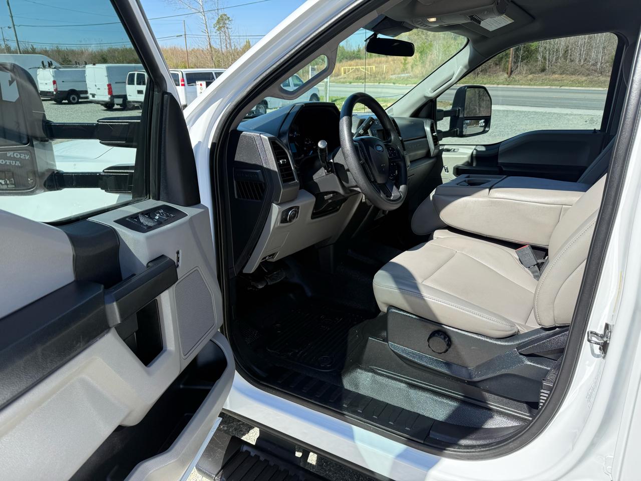 Ford F-250 SD XL Crew Cab 4WD 2021