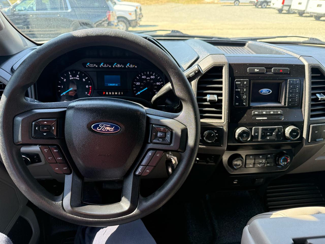 Ford F-250 SD XL Crew Cab 4WD 2021