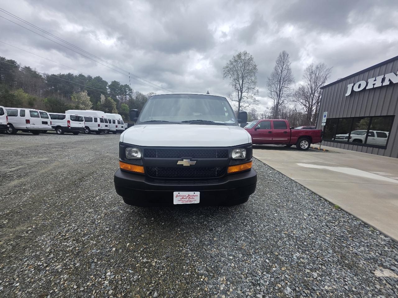 Chevrolet Express LS 3500 Extended 2008