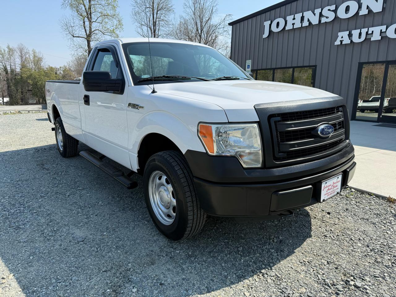Ford F-150 2WD Reg Cab 141" XL 2014