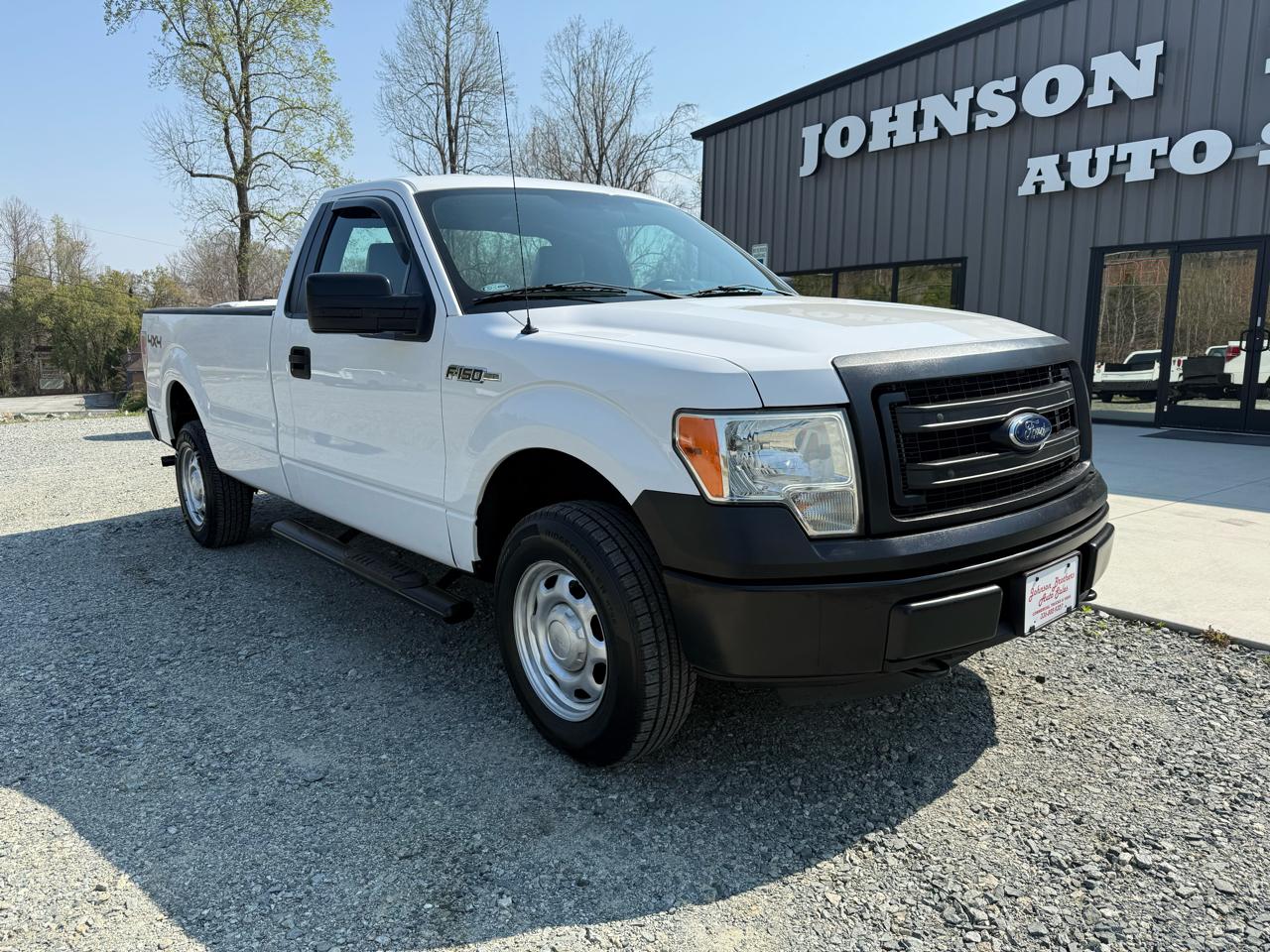 Ford F-150 2WD Reg Cab 141" XL 2014