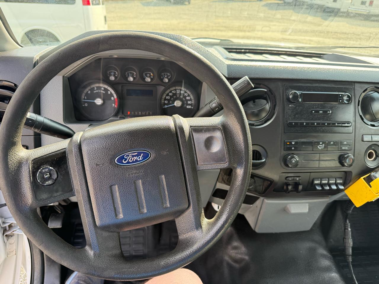 Ford F-350 SD XL DRW 2WD 2015