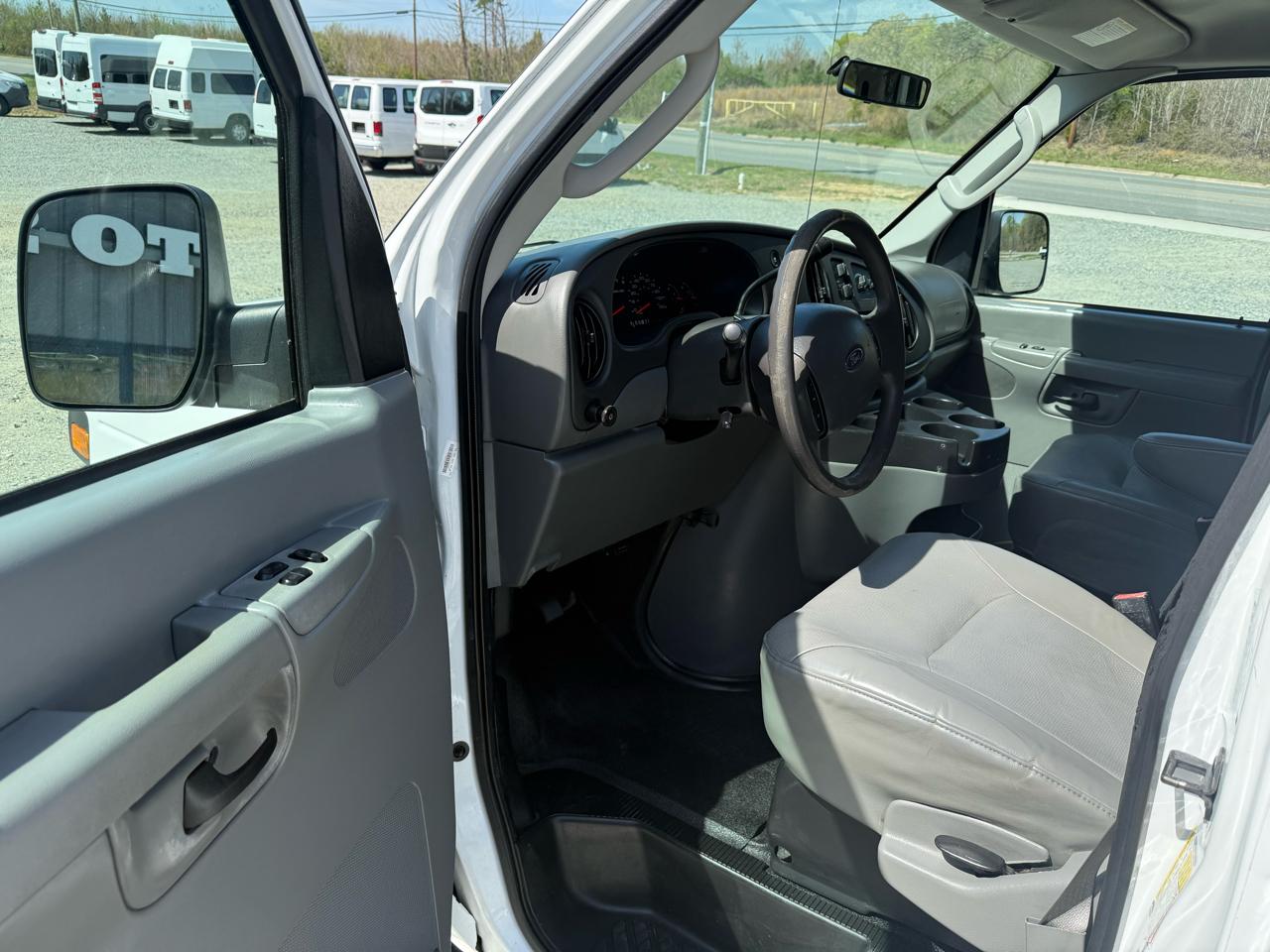 Ford Econoline E-350 Extended 2008