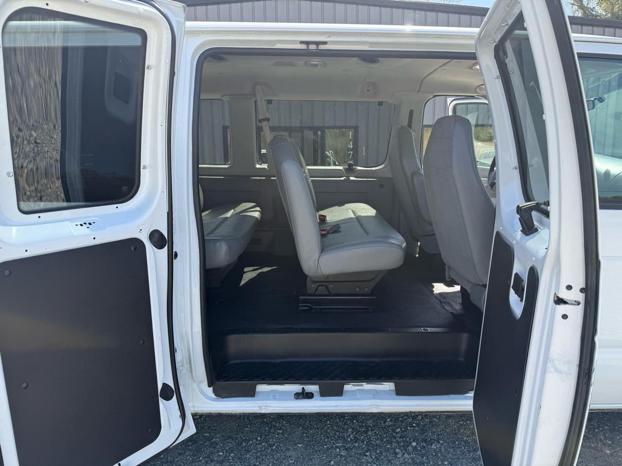 Ford Econoline E-350 Extended 2008