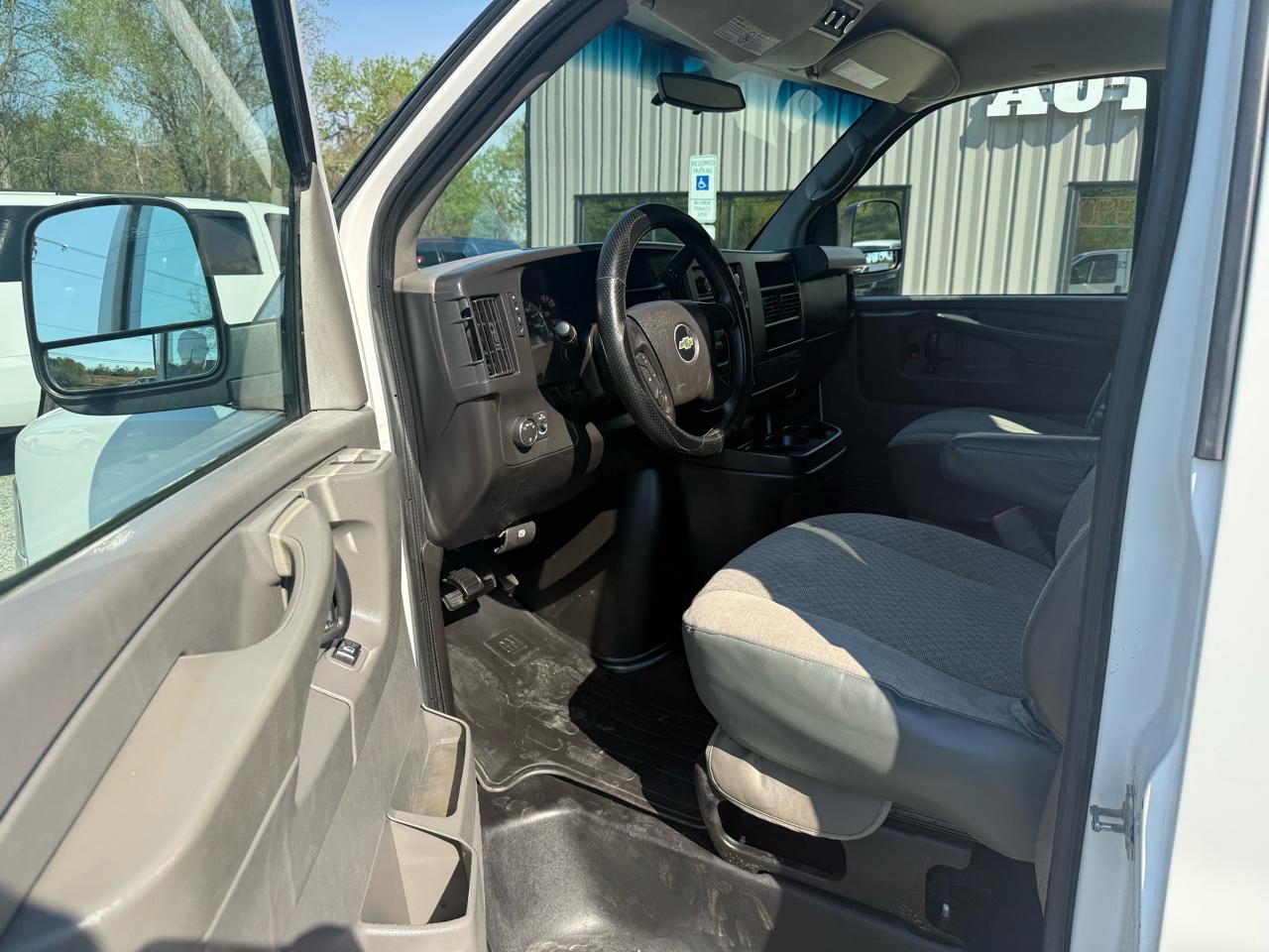 Chevrolet Express LT 3500 Extended 2014