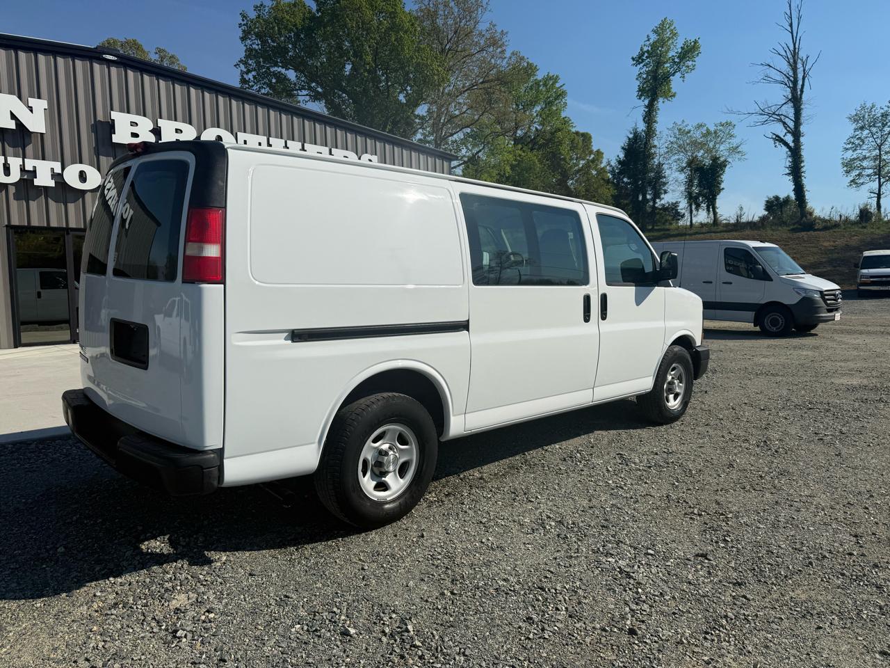 Chevrolet Express 1500 Cargo 2008